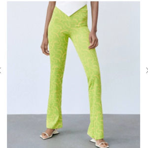 NWT Zara Flared Jacquard Trousers XS